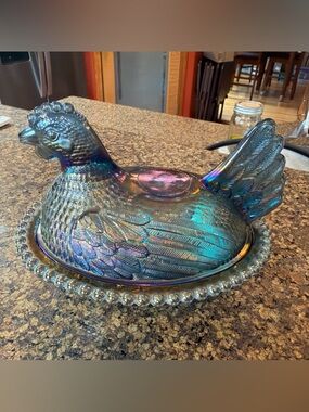 Indiana Glass Iridescent Hen on Nest Covered Dish - Blue Green Purple